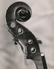 Camillo Sivori, pupil of
Niccolò Paganini